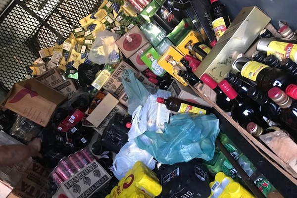 Incautan objetos prohibidos durante una requisa en la Penitenciaría Regional de Ciudad del Este