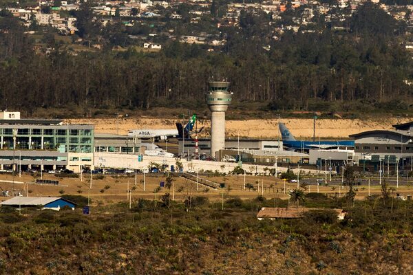 Más de 6,2 millones de pasajeros se movilizaron por los aeropuertos de Ecuador en 2022 - MarketData