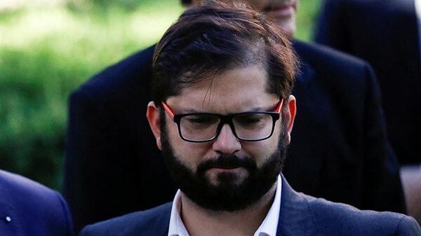 "Pinochet fue un dictador, corrupto y ladrón", apuntó Boric tras sondeo sobre apoyo al golpe de 1973 - .::Agencia IP::.