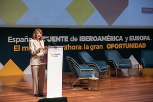 Raquel S谩nchez, ministra de Transporte de Espa帽a aboga por establecer una relaci贸n estrat茅gica entre Am茅rica Latina y la Uni贸n Europea en pie de igualdad - Revista PLUS