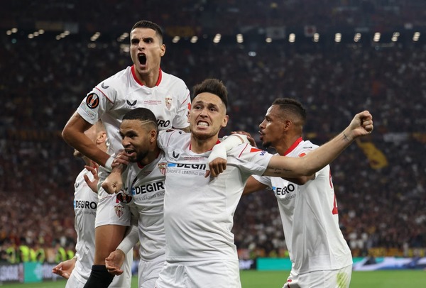 Sevilla sigue siendo el dueño indiscutible de la Europa League | 1000 Noticias