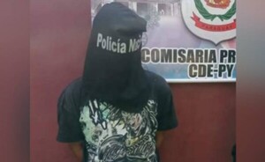 Piden prisión de joven que habría robado a una mujer en un bus