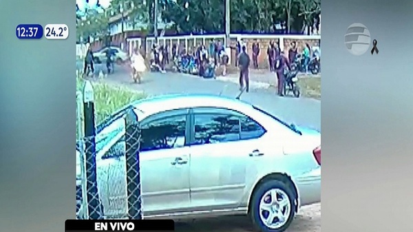 ¡Tremendo! Alumna atacada a golpes por otras niñas en Curuguaty - Noticias Paraguay