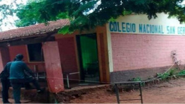 Adolescente que ultimó a docente se expone a 8 años de prisión, según fiscal - Noticias Paraguay