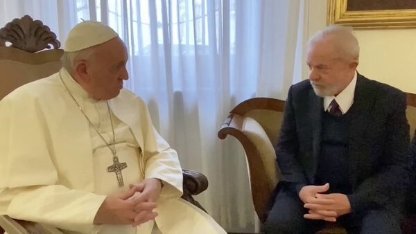Lula invita al Papa Francisco a Brasil