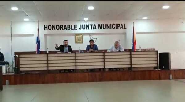 Concejales presentan proyecto para crear tasa municipal que será destinada a la conformación de la secretaria de prevención y tratamiento de adicciones.