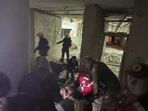 Tres muertos, entre ellos un niño de 11 años, en otro ataque ruso con misiles contra Kiev - Mundo - ABC Color