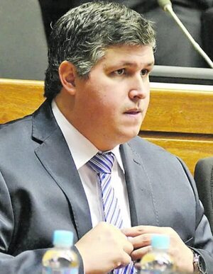 Temen que denuncia contra Esteban Samaniego prescriba - Política - ABC Color