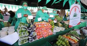 Feria de la Agricultura Familiar se realiza frente al MAG en San Lorenzo