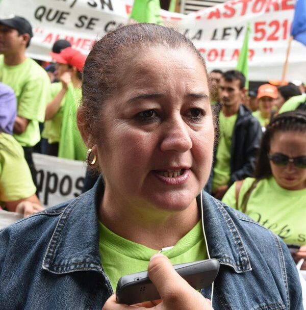 Docentes piden al MEC sicólogos en cada colegio y mayor seguridad