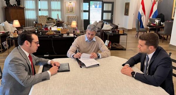 Presidente conforma el equipo de transición y se inicia trabajo con Gobierno entrante - La Clave