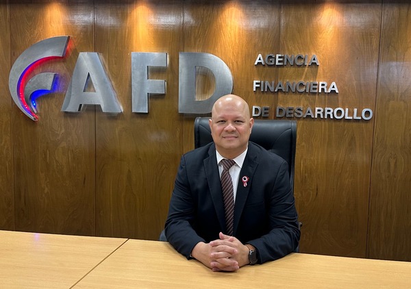 Oscar Lovera asume como nuevo gerente general de la AFD - MarketData