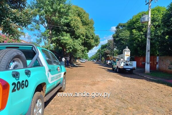 ANDE corta energía a morosos e interviene conexiones clandestinas en San Alberto