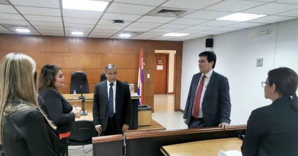 La Nación / Ministros de Corte controlaron inicio a hora de las audiencias