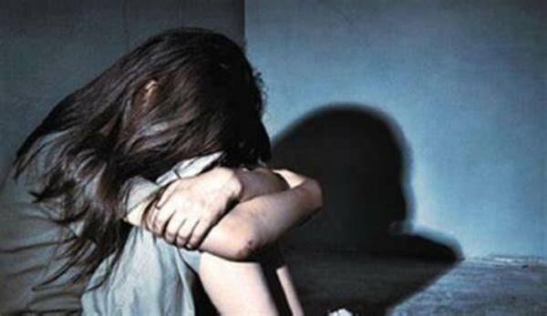 Nena de 12 años le contó a su profe lo que su padrastro le hacía reiteradamente