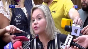Lilian Samaniego liderará nueva bancada colorada en Senado - Noticias Paraguay