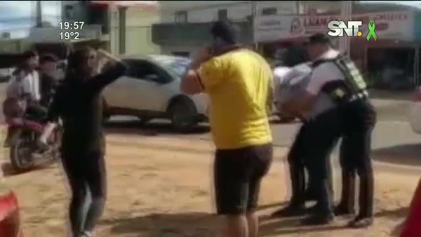 Amenazó con acuchillar a un PMT - SNT