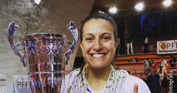 La Nación / ¡Pao Ferrari es campeona en Italia y su equipo ascendió a la categoría A1!