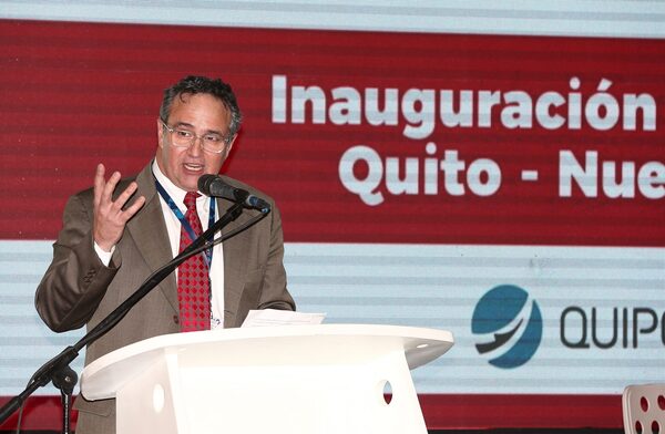 Quito recupera su vuelo directo con Nueva York - MarketData