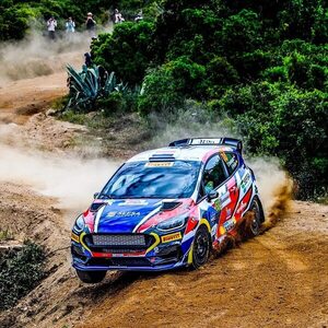 Paraguayos en el WRC: Arrancó el Rally de Cerdeña - ABC Motor 360 - ABC Color