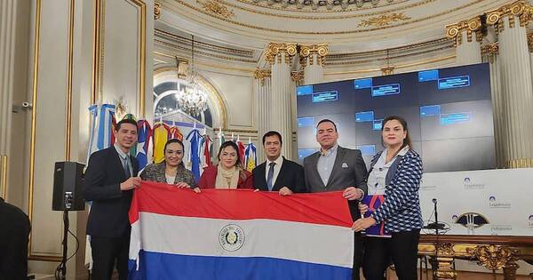 La Nación / Paraguay está representado en debate