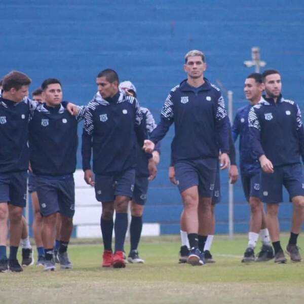 2 de Mayo difunde precios de entradas para el juego ante San Lorenzo - Radio Imperio