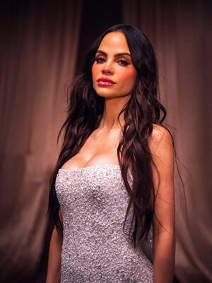 Natti Natasha reitera su amor a Pina, que está en la cárcel, con la versión en bachata de “La falta que me haces” - Gente - ABC Color