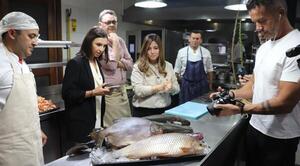 Periodista e influencer española visita Paraguay por su gastronomía