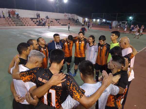 Cerro Corá baja de su pedestal a José Meza en fecha 3 de salón - La Tribuna