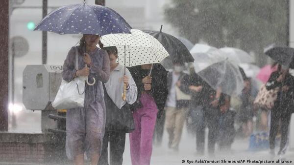 Japón: lluvias torrenciales dejan heridos y miles de evacuados