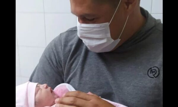 “Mono” Brítez se convirtió jey en papá