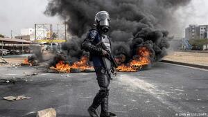 Protestas en Senegal por condena de opositor dejan 9 muertos