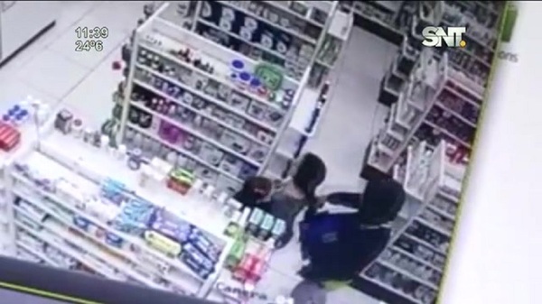 A la caza de los ''Asaltafarmacias'' - SNT