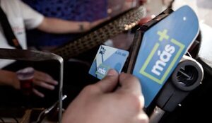 Advierten que tarjetas para transporte público no pueden costar más de G. 25.000 - Nacionales - ABC Color