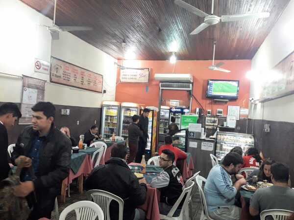 Mercadito ya no abrirá 24 horas: “es triste realmente” dice propietaria | 1000 Noticias