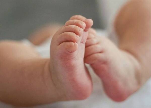 Investigan extraña muerte de una pequeña de 2 añitos