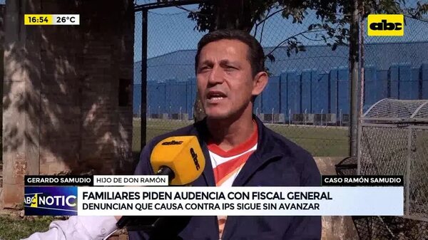 Video: Familiares del señor Samudio piden reunirse con el fiscal general - ABC Noticias - ABC Color