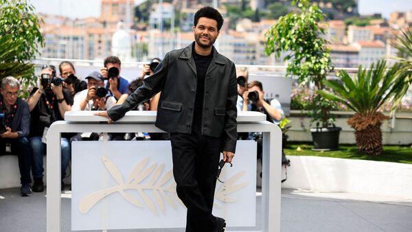 The Weeknd se une a Madonna en Popular