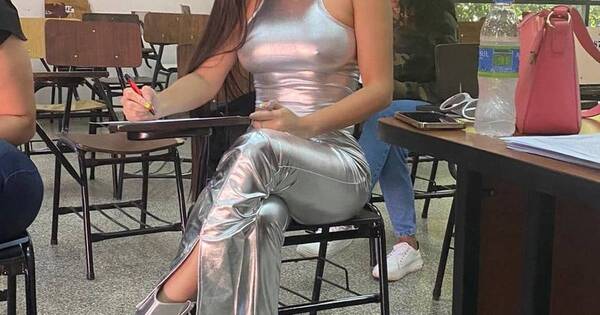 La Nación / ¡Con armadura de plata! Laurys Dyva deslumbró con su look para rendir