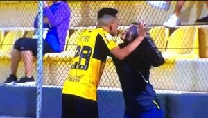 Todo un “Romeo”: la dedicatoria con piquito de pelotero a su novia