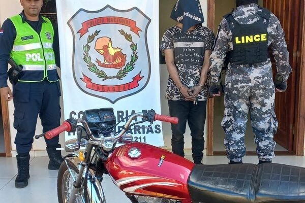 Detienen a un bandido y recuperan motocicleta robada del patio de un colegio de Hernandarias – Diario TNPRESS