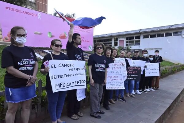 Pacientes con cáncer del IPS, sin quimioterapia hace semanas - Nacionales - ABC Color