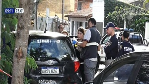 Hallan cadáver de un hombre en el interior de un automóvil en Asunción - Noticias Paraguay