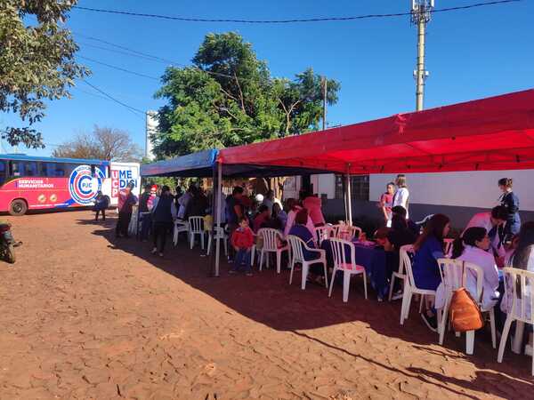 Jornada de acción social de la UCP en desarrollo en la fracción Santa Ana - Radio Imperio