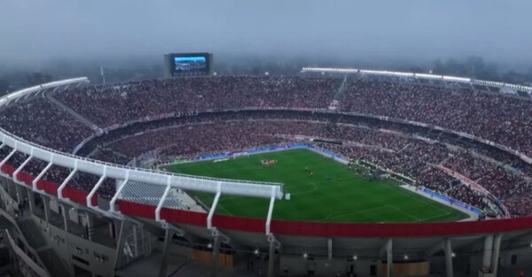 Versus / ¡Tragedia en Argentina! Hincha de River Plate fallece en el Monumental de Núñez