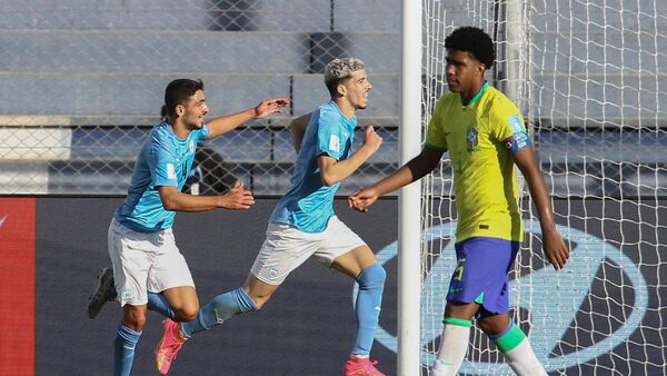 Israel echa a Brasil del Mundial y se mete en semifinales