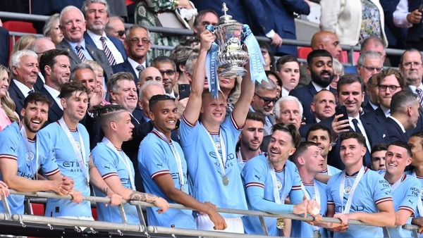 Manchester se tiñe de celeste | 1000 Noticias