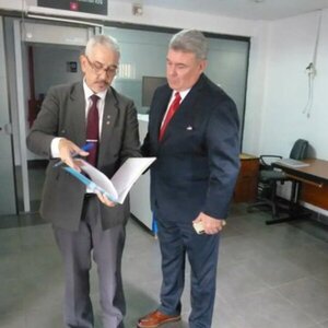 Funcionaria pretendía recuperar cargo con medida cautelar y Tribunal vota por rechazo