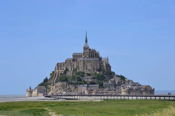 Mont Saint-Michel, el milenario de un monumento universal - Viajes - ABC Color