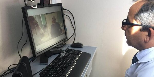 Telesalud, un programa postergado de manera negligente y criminal, sostiene médico